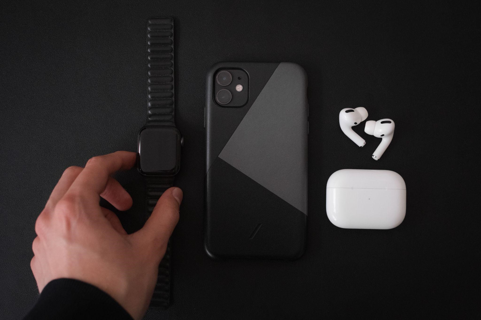 5 Must-Have Phone Accessories